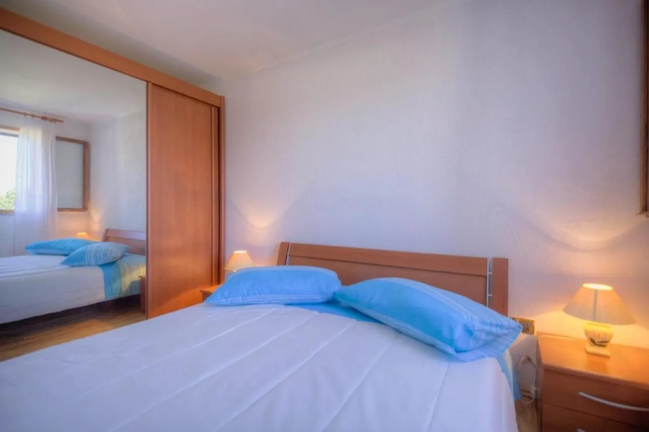 Casa Cerin With Private Pool Apartment Barat